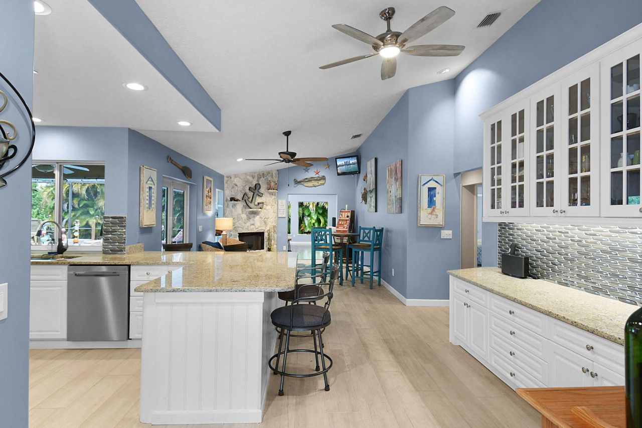 702 SE Adams Court, Port Saint Lucie, FL 34984 Photo