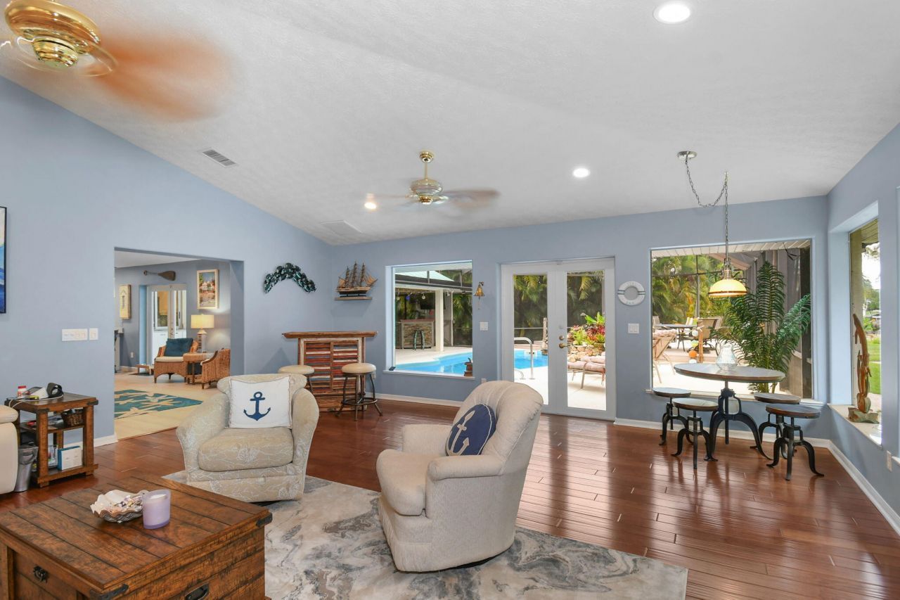 702 SE Adams Court, Port Saint Lucie, FL 34984 Photo