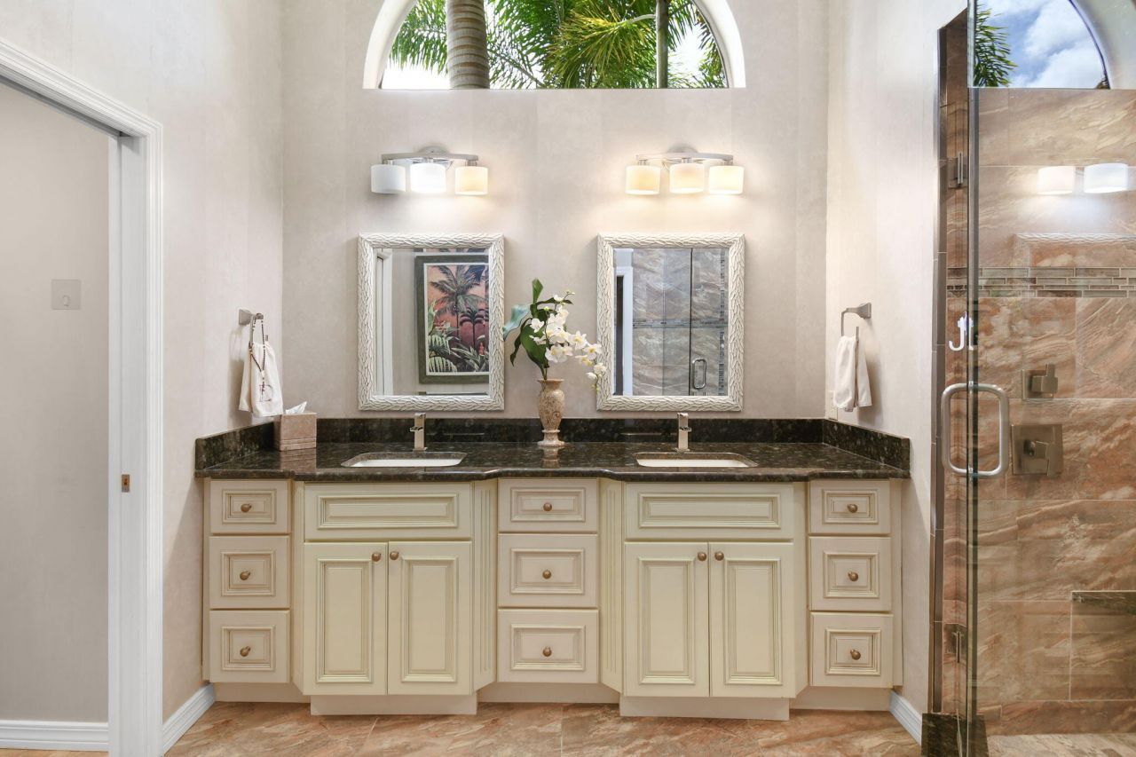 702 SE Adams Court, Port Saint Lucie, FL 34984 Photo