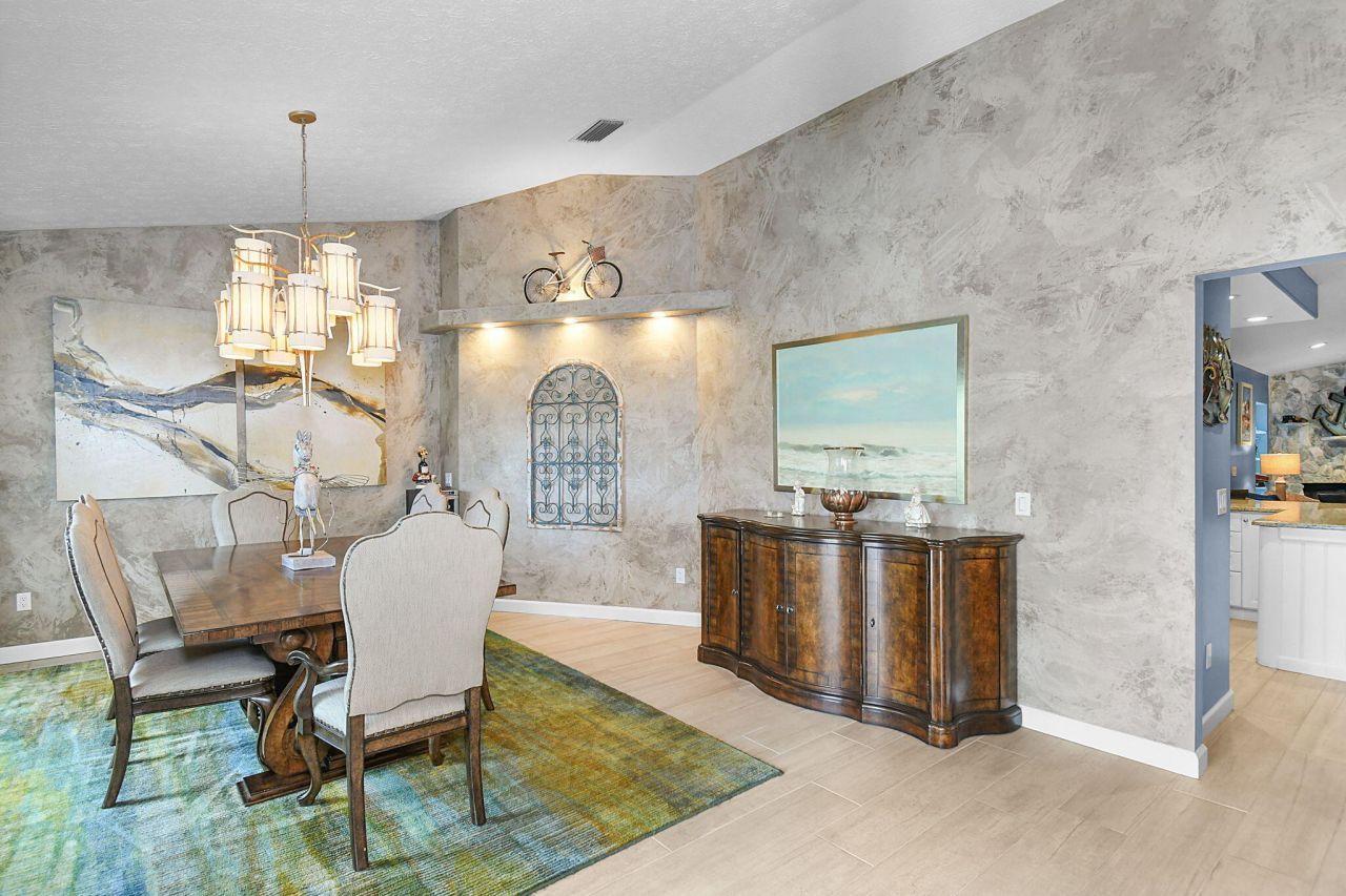 702 SE Adams Court, Port Saint Lucie, FL 34984 Photo