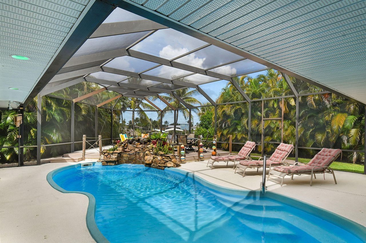 702 SE Adams Court, Port Saint Lucie, FL 34984 Photo