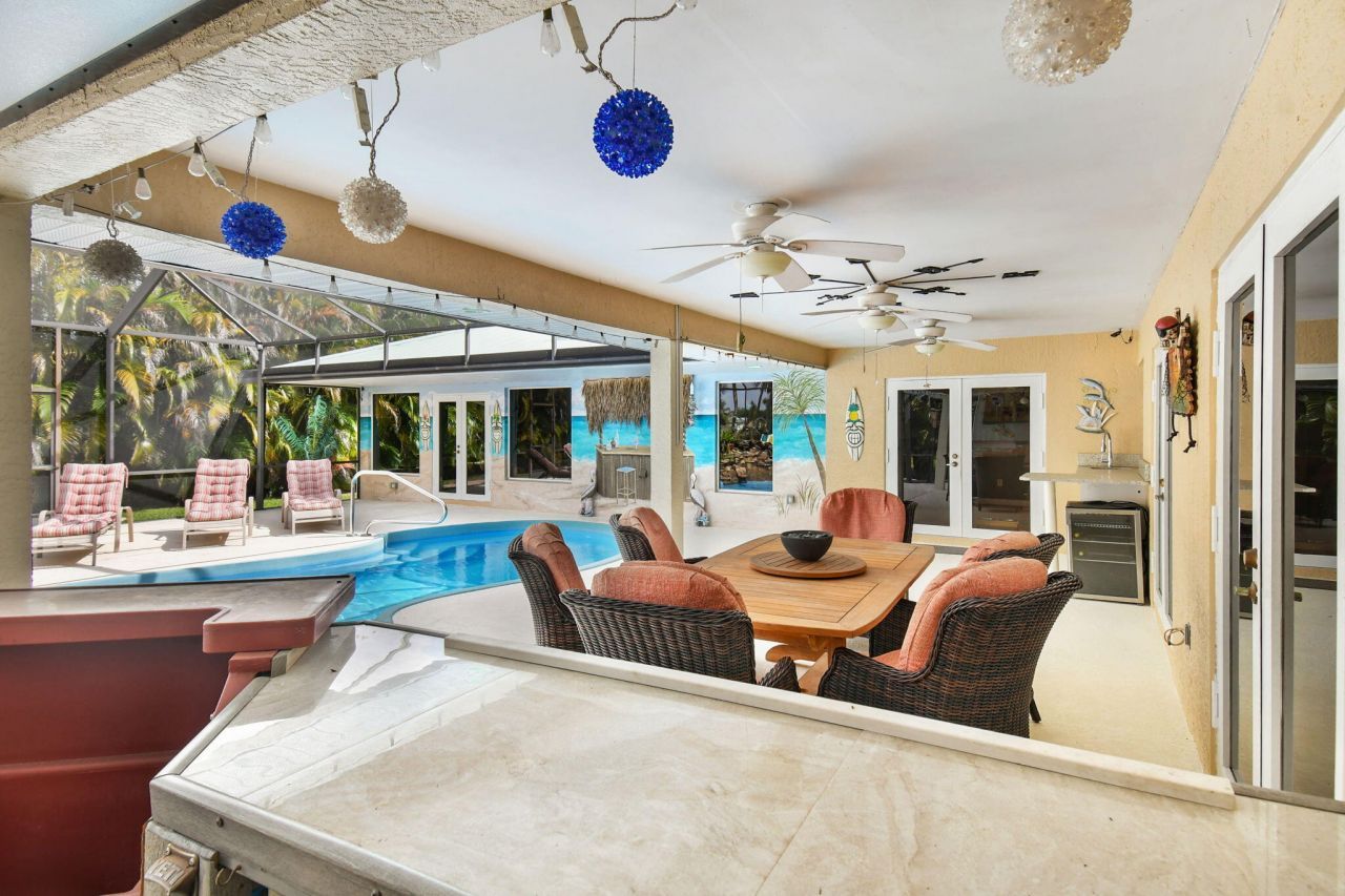 702 SE Adams Court, Port Saint Lucie, FL 34984 Photo