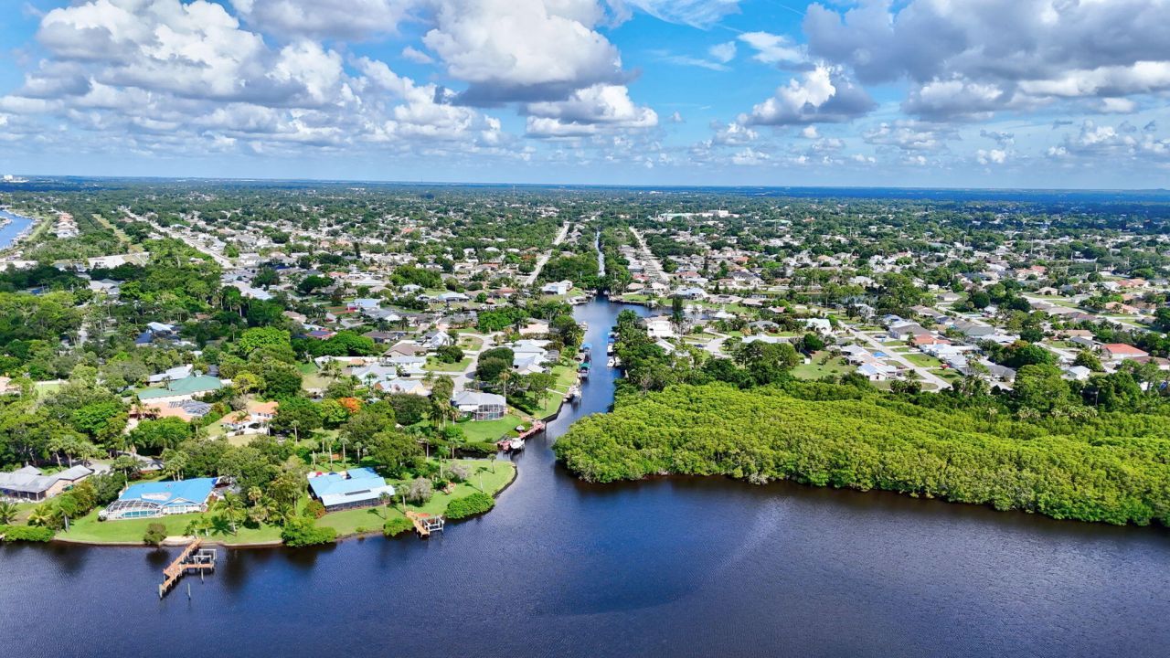 702 SE Adams Court, Port Saint Lucie, FL 34984 Photo