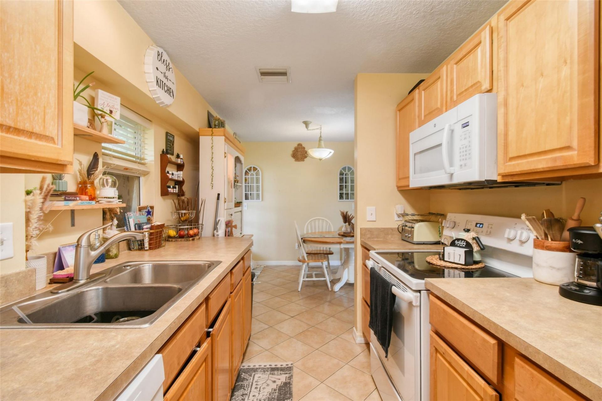 118 SW Ray Avenue, Port Saint Lucie, FL 34983 Photo