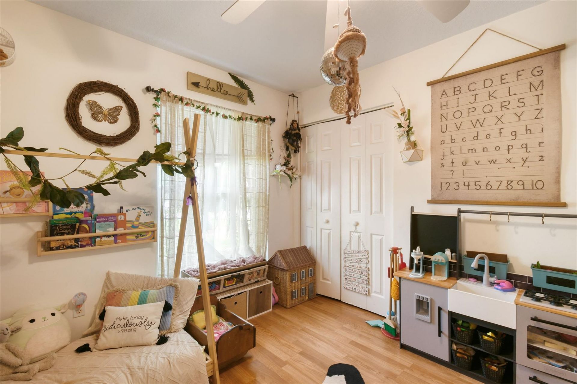 118 SW Ray Avenue, Port Saint Lucie, FL 34983 Photo