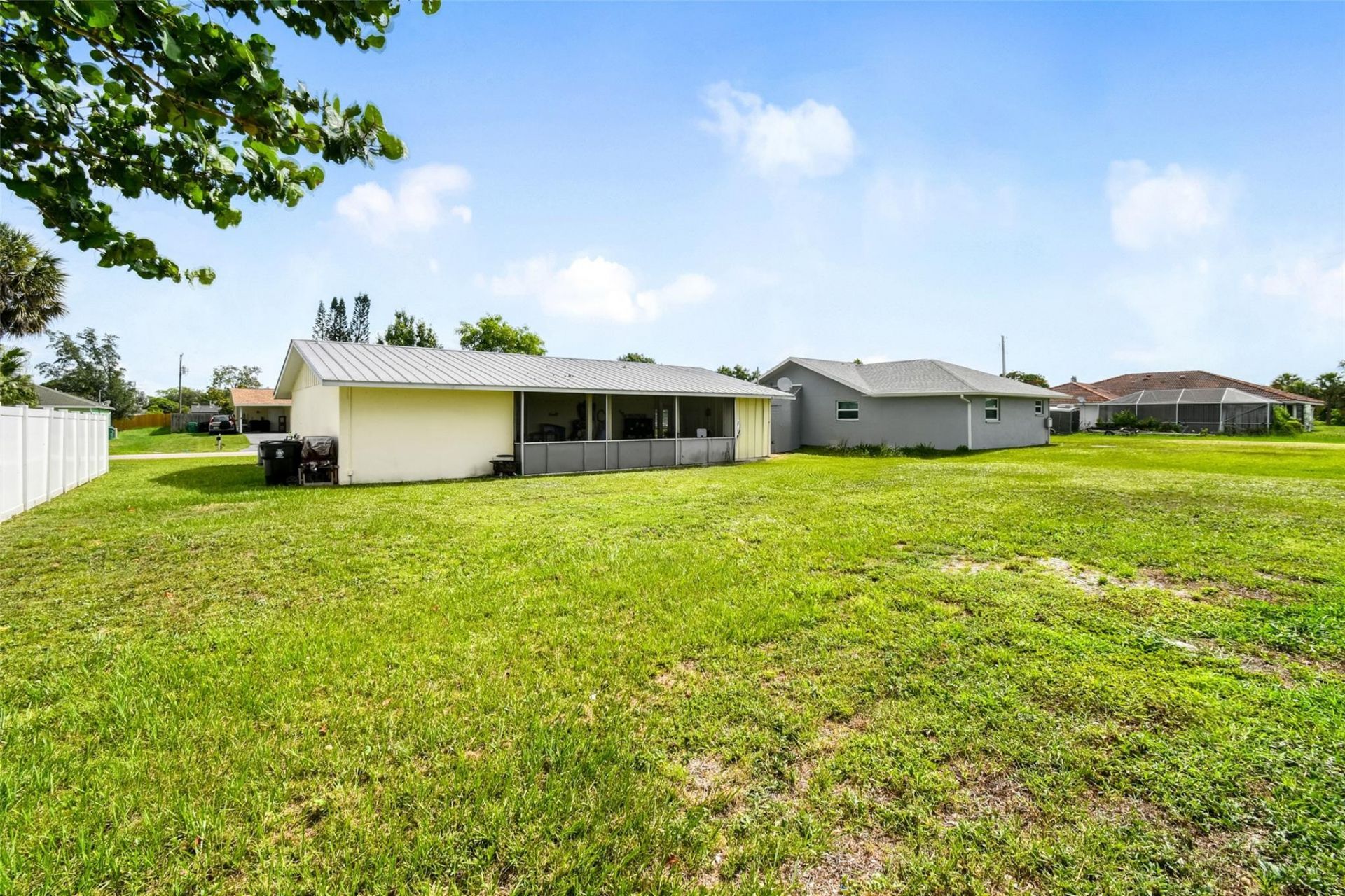 118 SW Ray Avenue, Port Saint Lucie, FL 34983 Photo