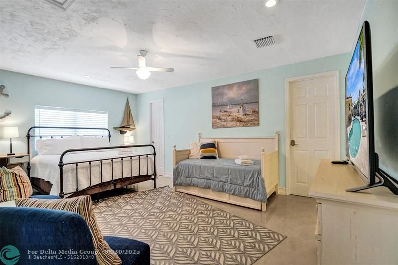 2051 Coral Reef Drive, Lauderdale by the Sea, FL 33062 Photo