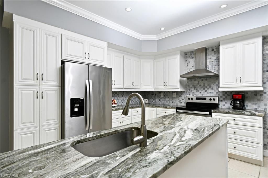 599 Genevieve Dr, Lehigh Acres, FL 33936 Photo