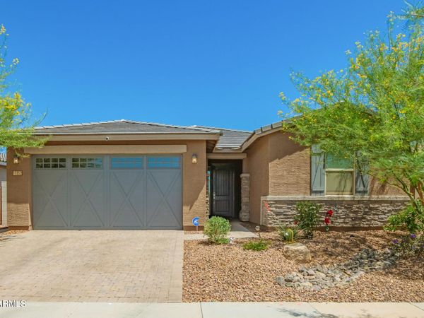17352 W RED FOX Road, Surprise, AZ 85387