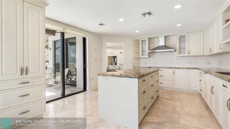 200 E Palmetto Park Rd, Unit PH5, Boca Raton, FL 33432 Photo