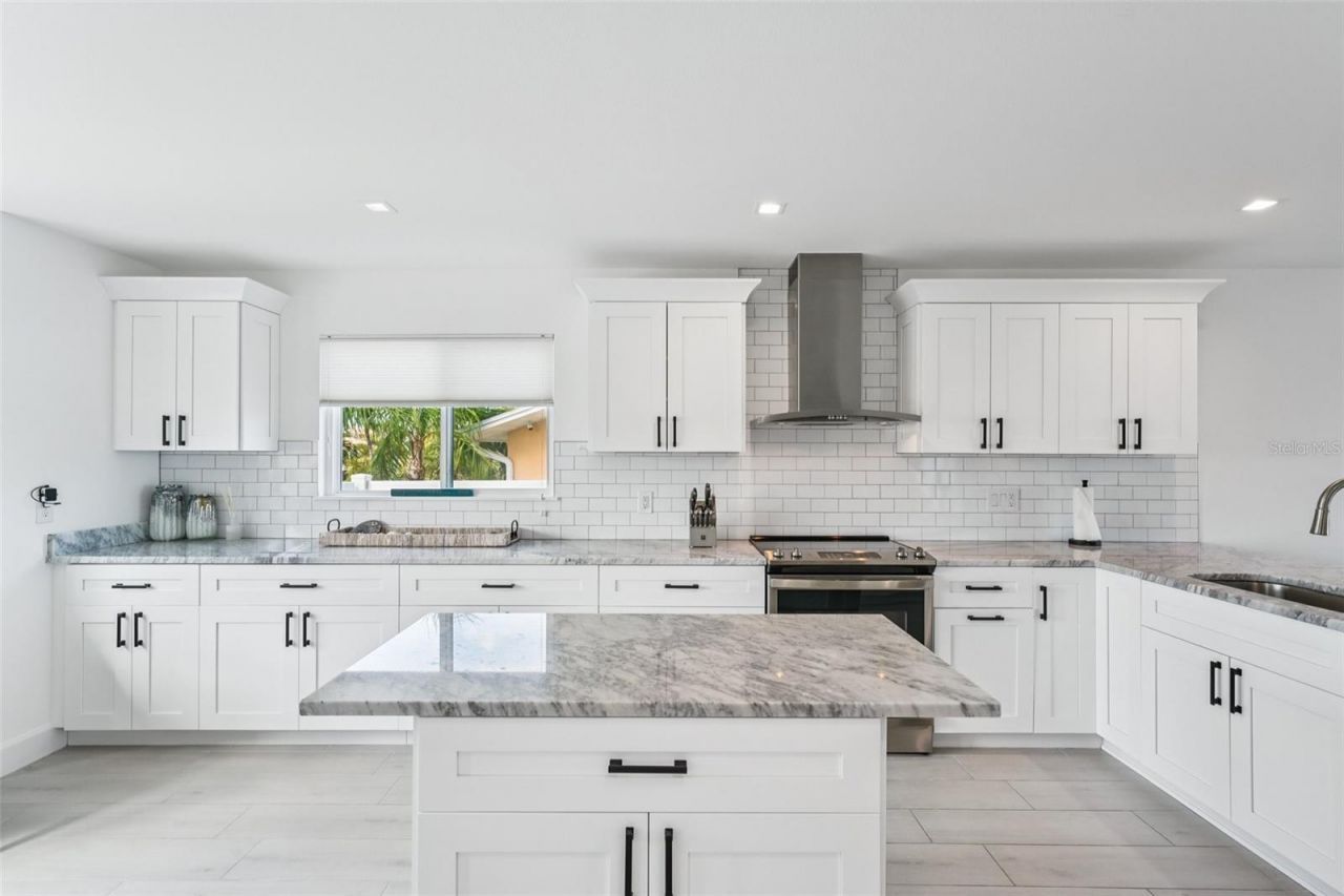 311 22nd Street, Belleair Beach, FL 33786 Photo