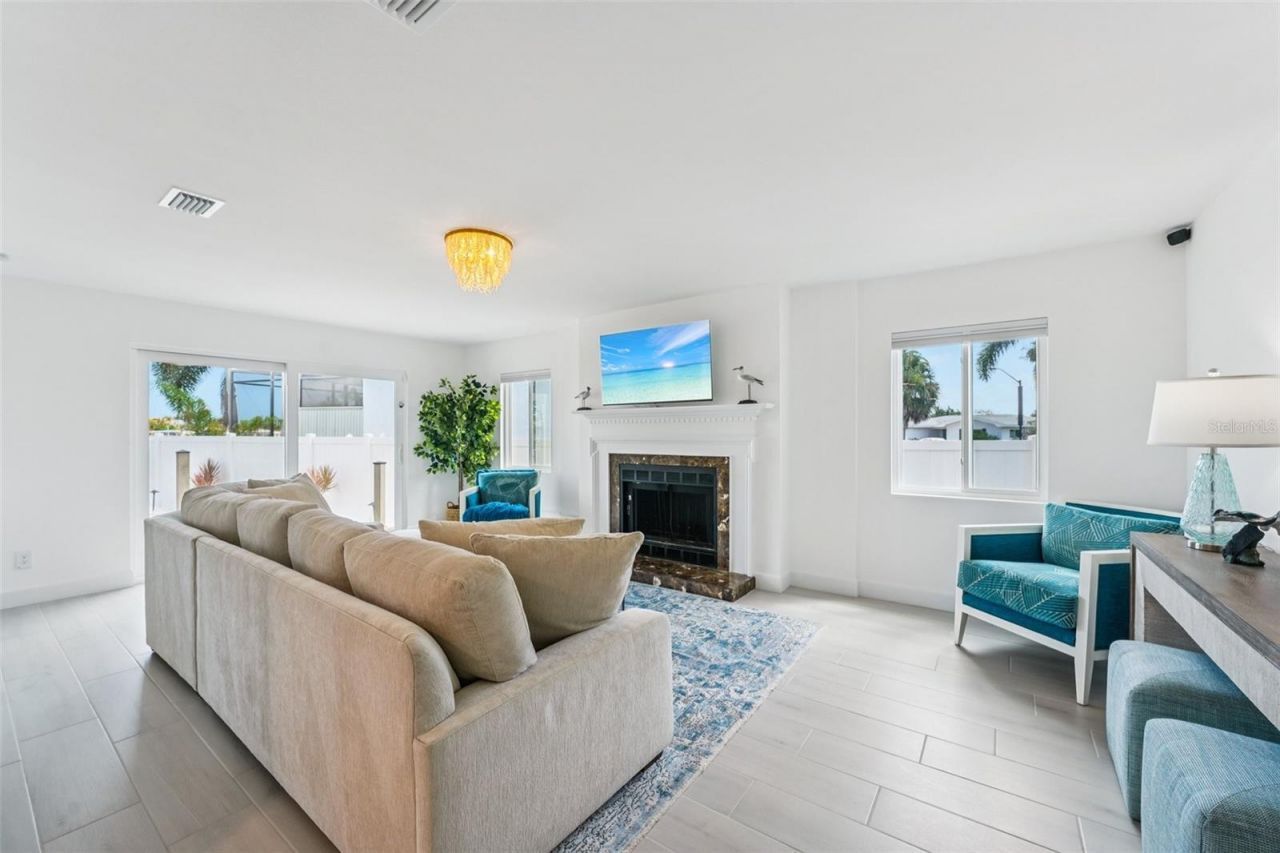 311 22nd Street, Belleair Beach, FL 33786 Photo