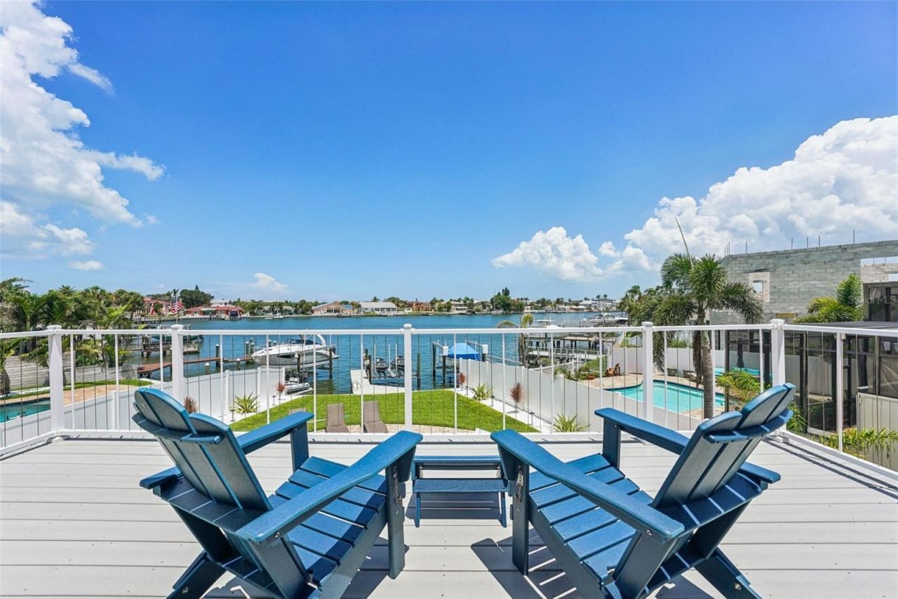 311 22nd Street, Belleair Beach, FL 33786 Photo