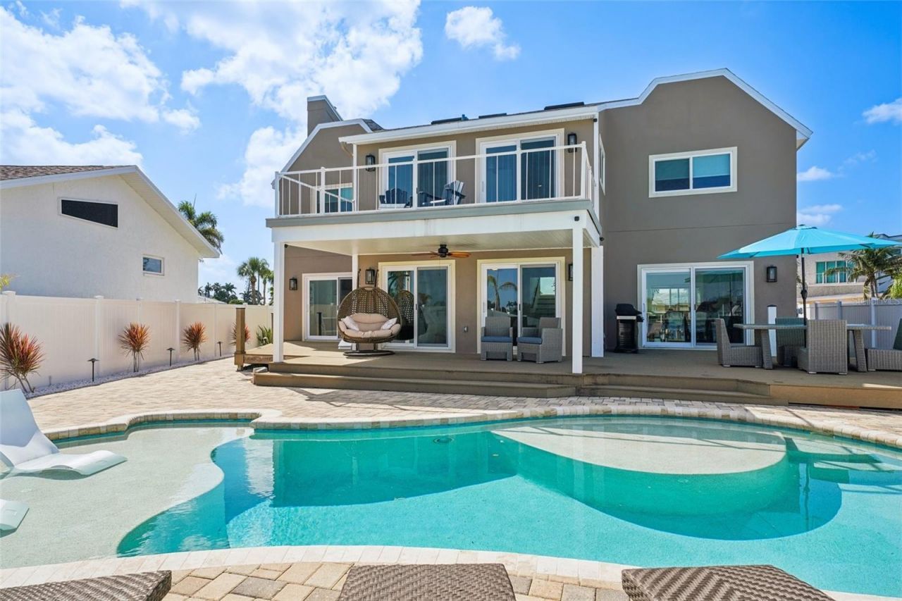 311 22nd Street, Belleair Beach, FL 33786 Photo