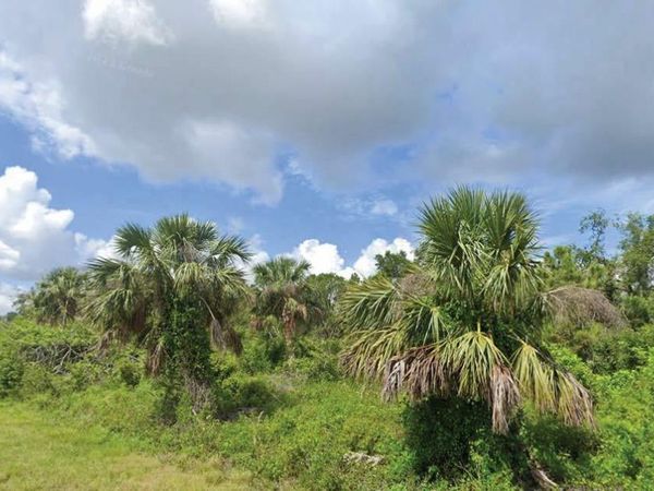 2277 DRENNON STREET, PORT CHARLOTTE, FL 33953