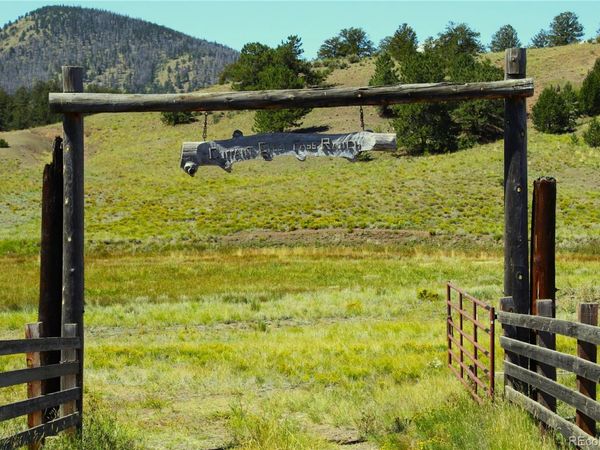 Hwy 9, Guffey, CO 80820