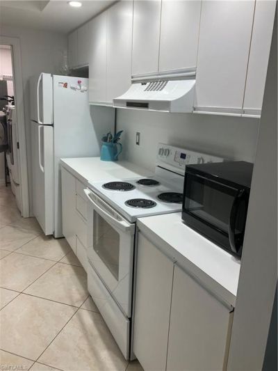 64 4th St, Unit D104, Bonita Springs, FL 34134 Photo