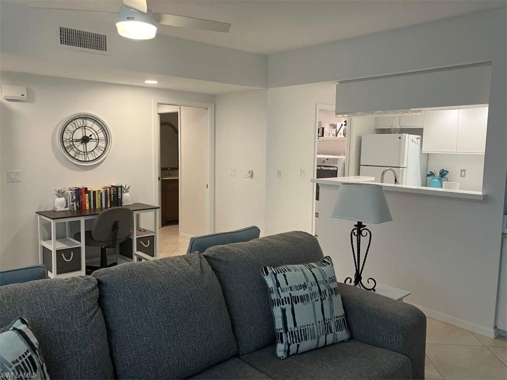 64 4th St, Unit D104, Bonita Springs, FL 34134 Photo