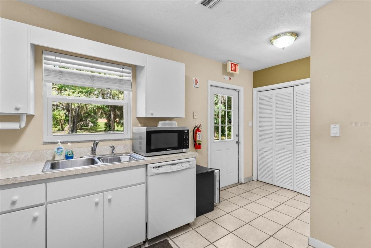 2716 S Lecanto Highway, Lecanto, FL 34461 Photo