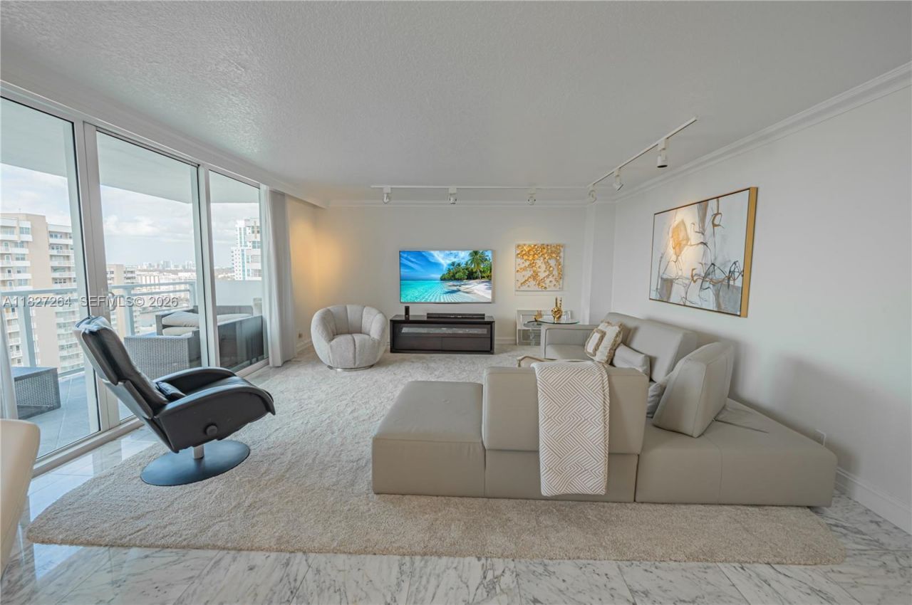 2030 S Ocean Dr, Unit 2126, Hallandale Beach, FL 33009 Photo