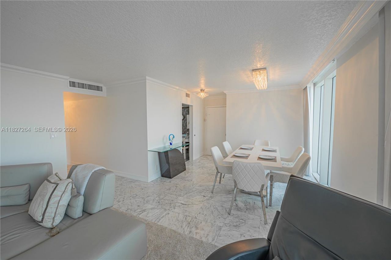 2030 S Ocean Dr, Unit 2126, Hallandale Beach, FL 33009 Photo