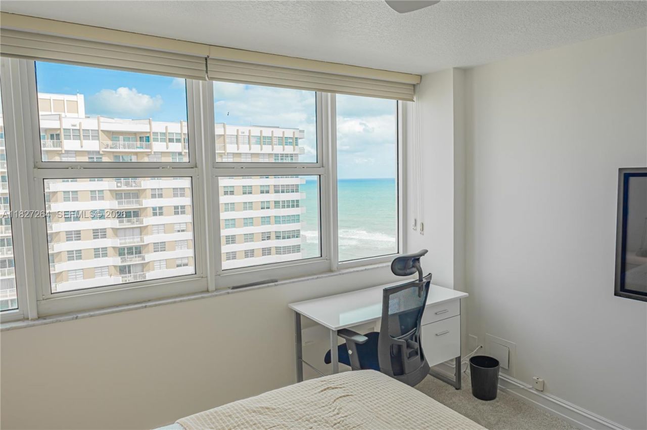 2030 S Ocean Dr, Unit 2126, Hallandale Beach, FL 33009 Photo
