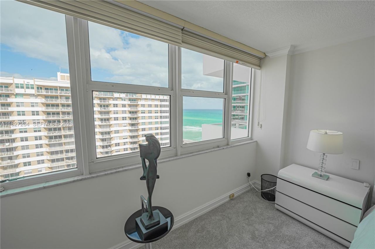 2030 S Ocean Dr, Unit 2126, Hallandale Beach, FL 33009 Photo