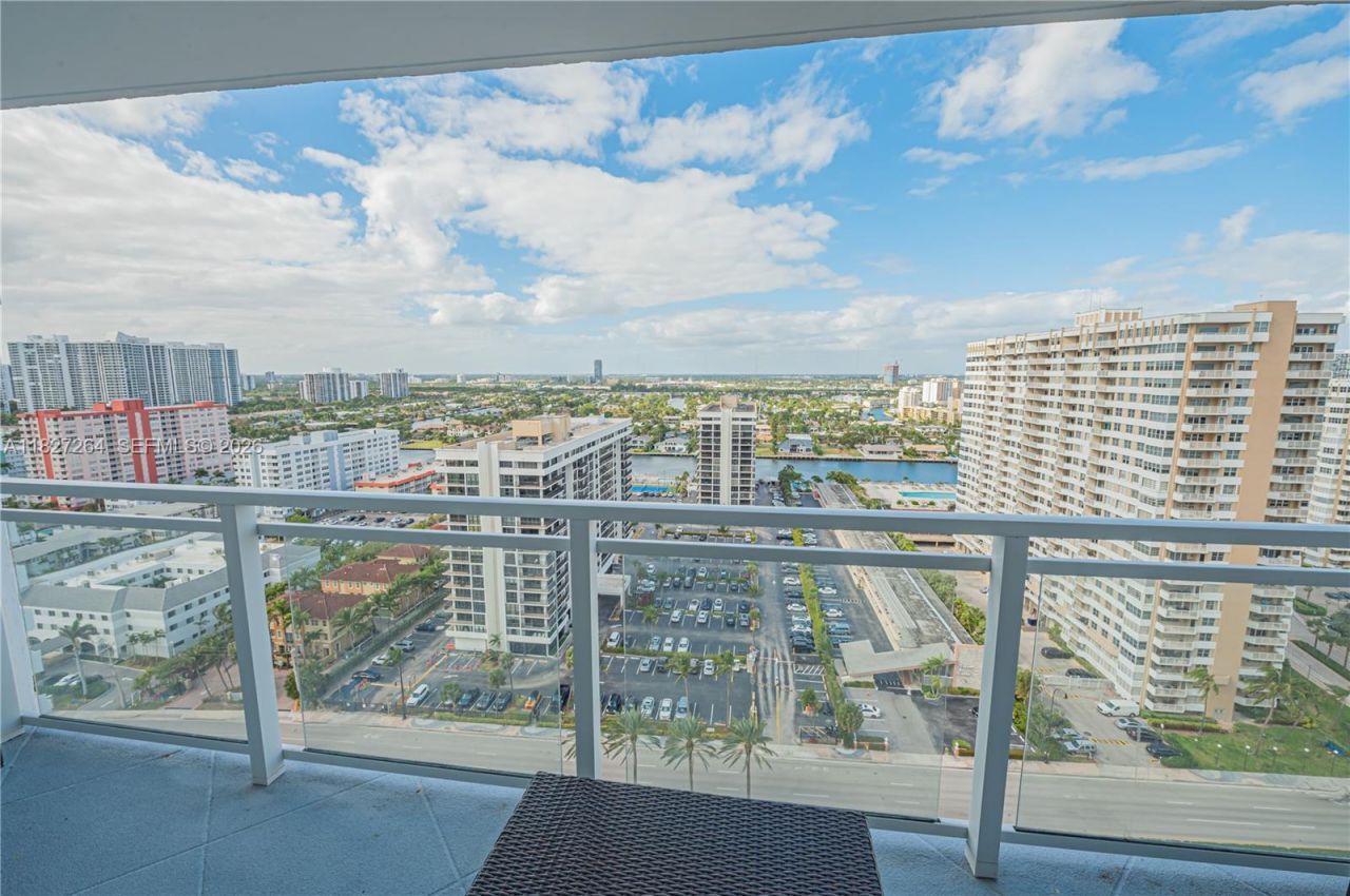 2030 S Ocean Dr, Unit 2126, Hallandale Beach, FL 33009 Photo