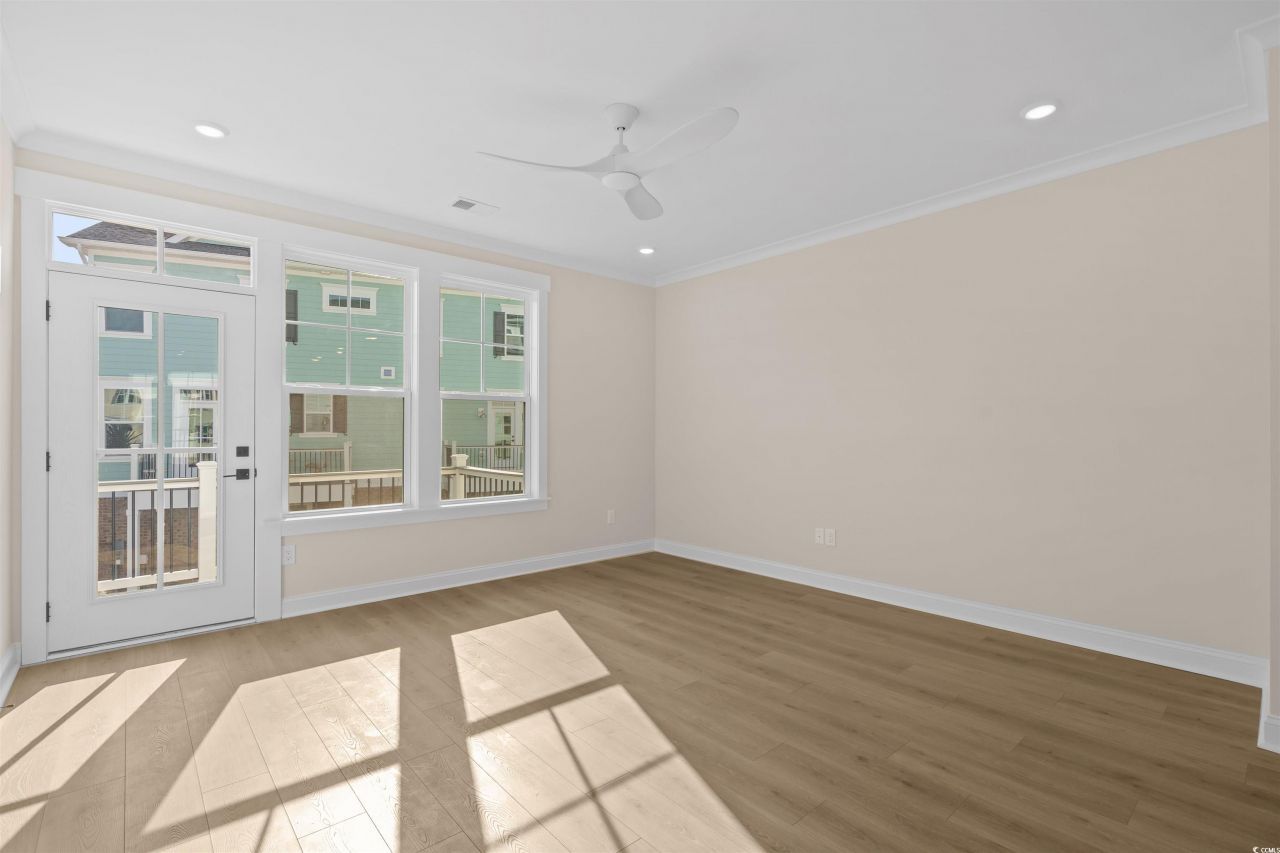 8468 Duke Pl. Photo 11