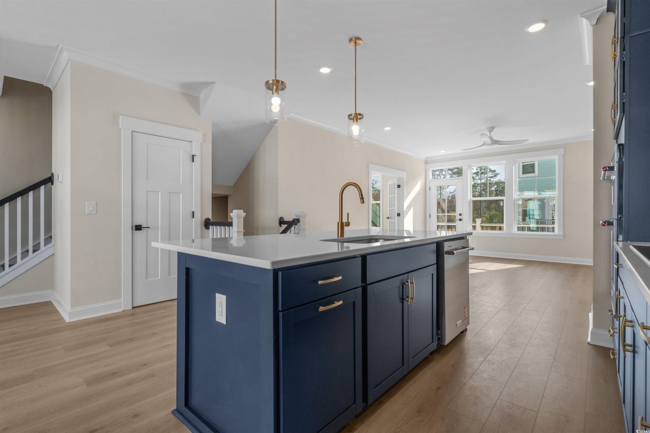 8468 Duke Pl. Photo 9