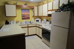 500 Fairway Village Dr. photo 4