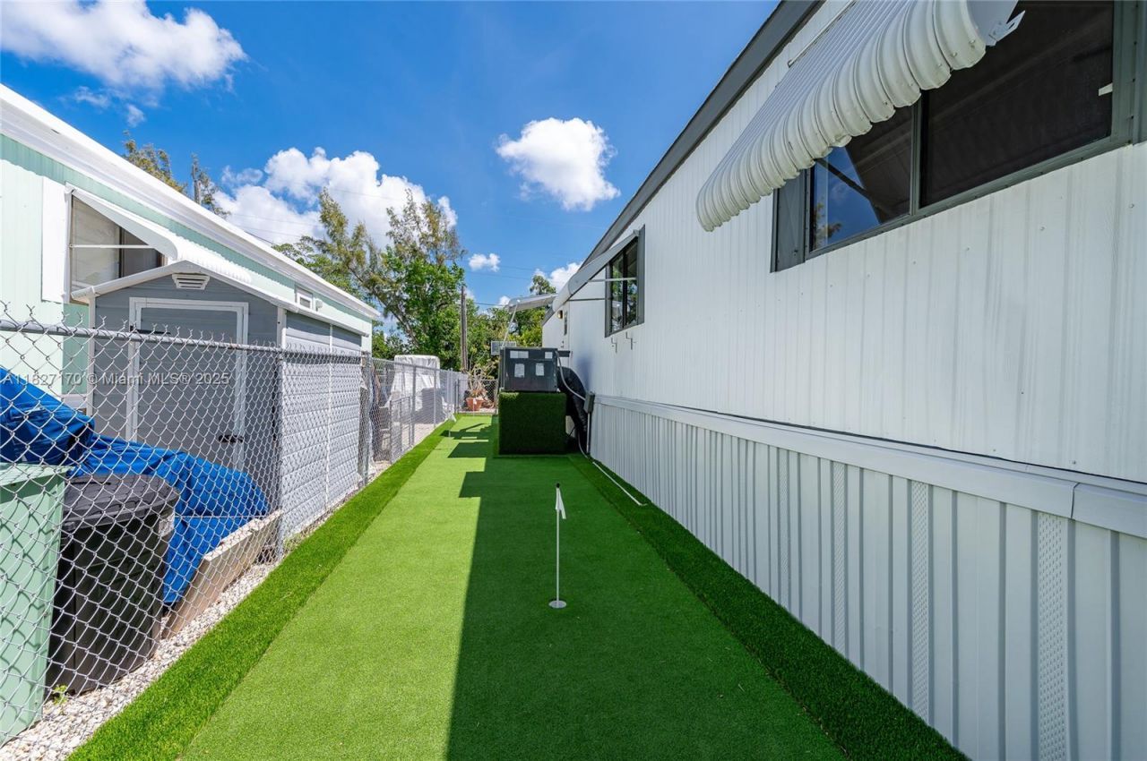 456 Bowie Ln, Key Largo, FL 33037 Photo