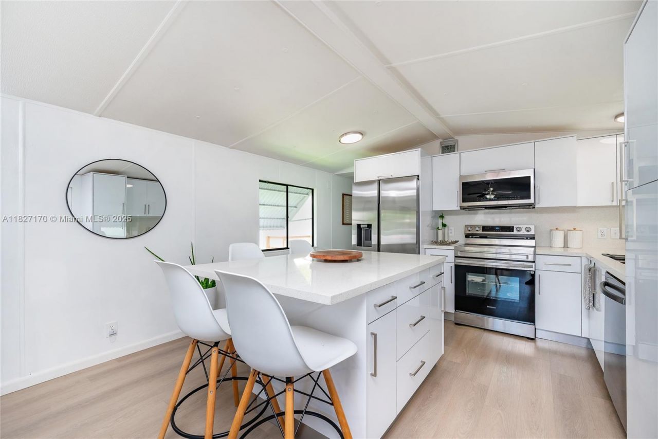 456 Bowie Ln, Key Largo, FL 33037 Photo