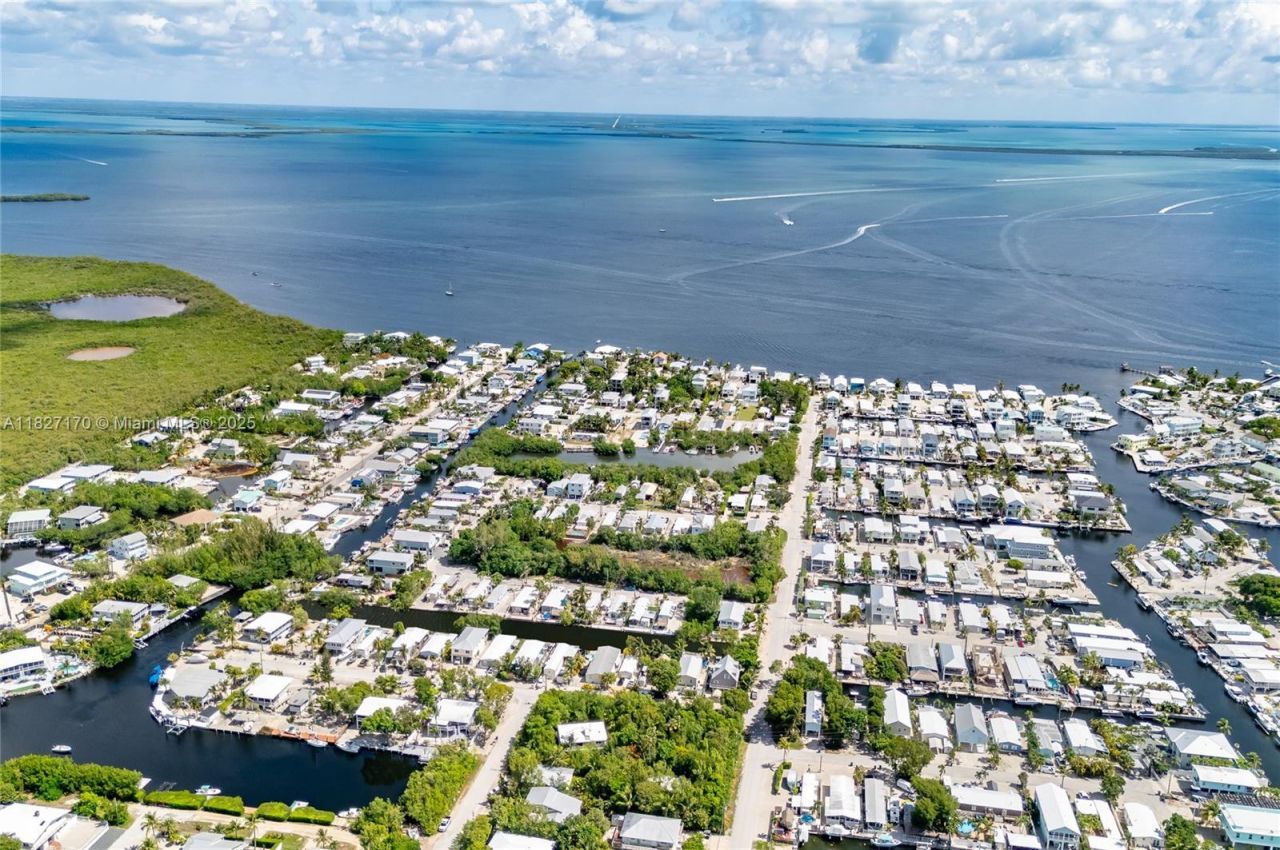 456 Bowie Ln, Key Largo, FL 33037 Photo