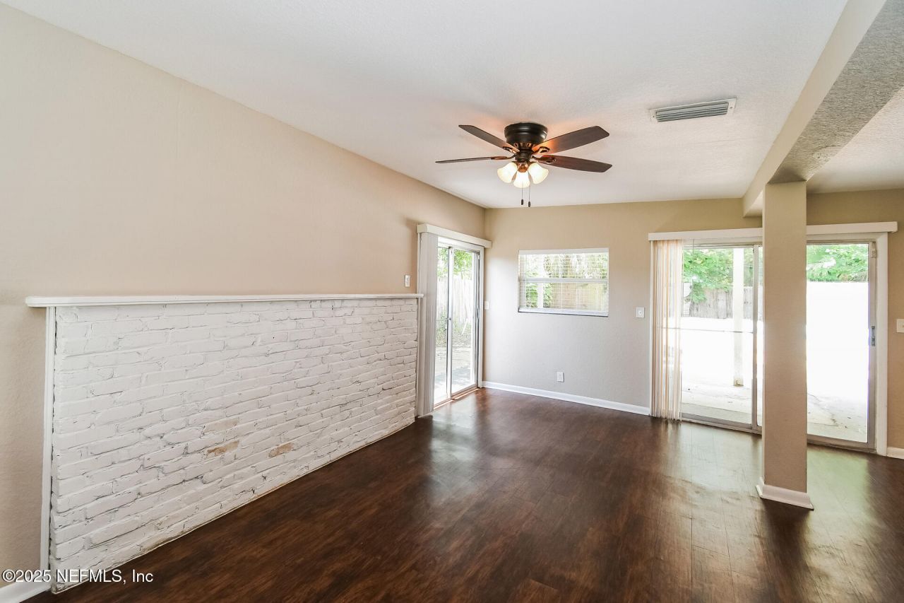 6327 Elise Drive, Jacksonville, FL 32211 Photo