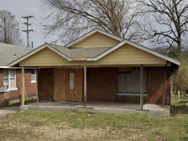 694 SPRING ST, Memphis, TN 38112