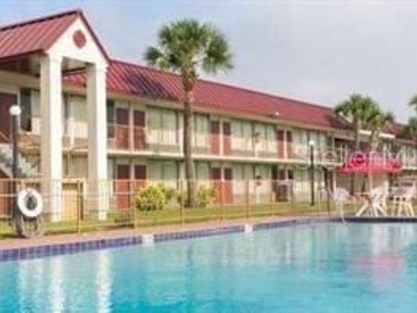 28610 HWY 27 N, DUNDEE, FL 33838