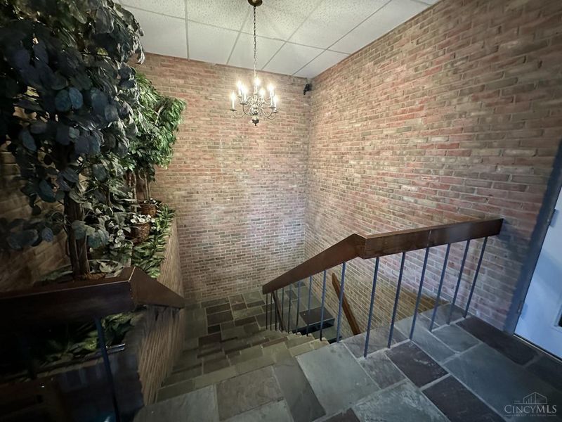 2010 Anderson Ferry Road, Green Township, OH 45238 Photo 4