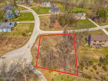 10537 OAK FOREST Drive, Green Oak Twp, MI 48178
