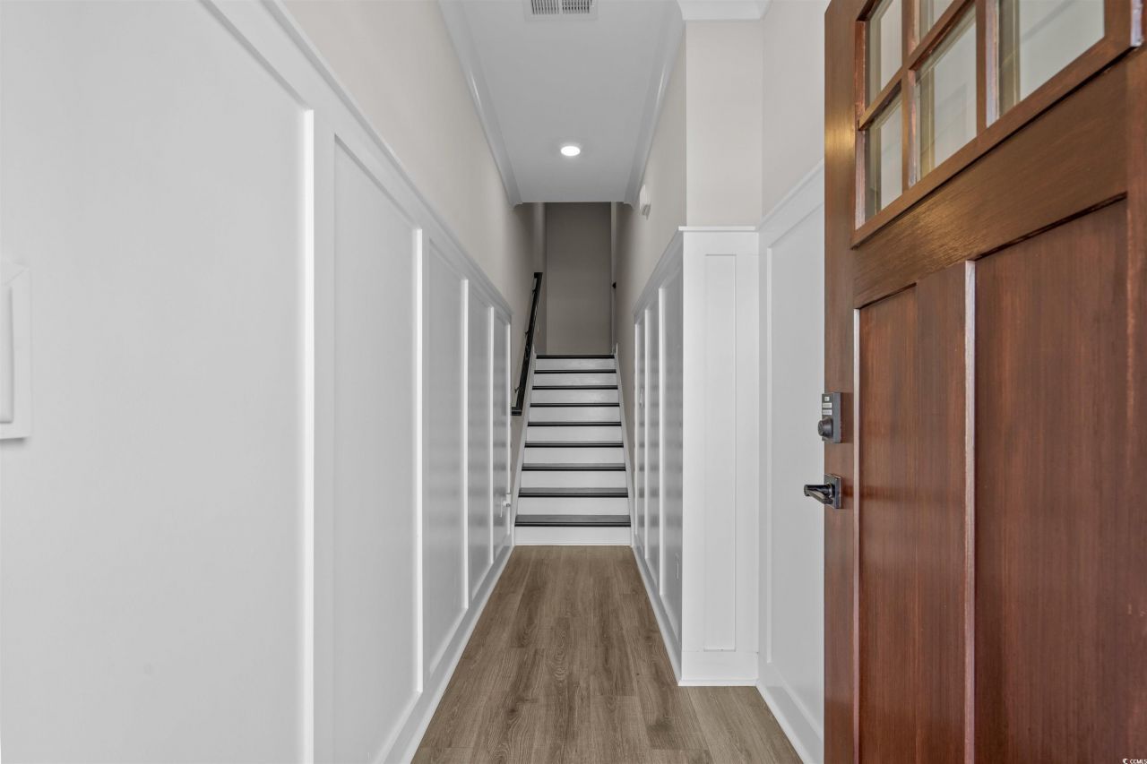 8472 Duke Pl. Photo 4