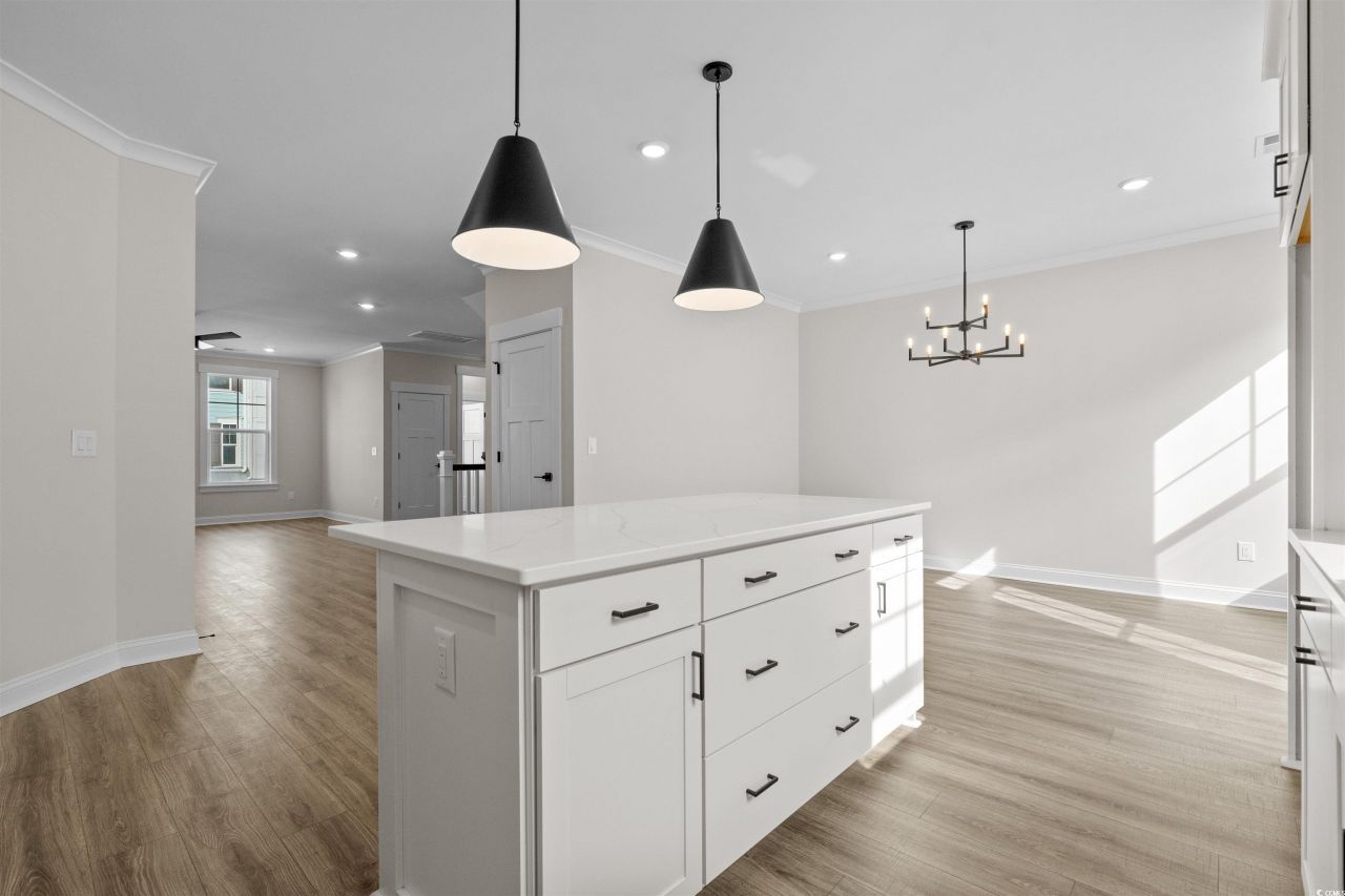 8472 Duke Pl. Photo 8