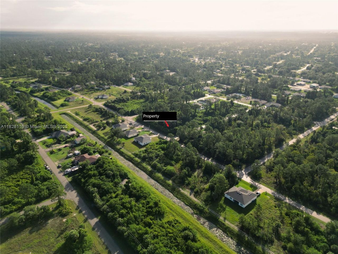 953 Lytle St E, Lehigh Acres, FL 33974 Photo