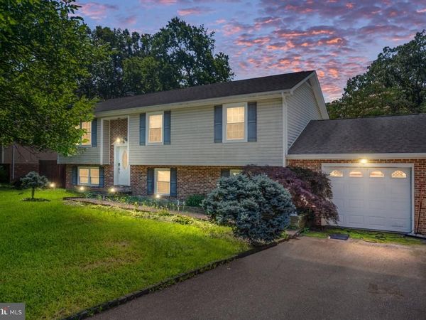 102 BREEZEWOOD DRIVE, FREDERICKSBURG, VA 22407