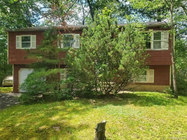 563 Union Road, Spring Valley, NY 10977