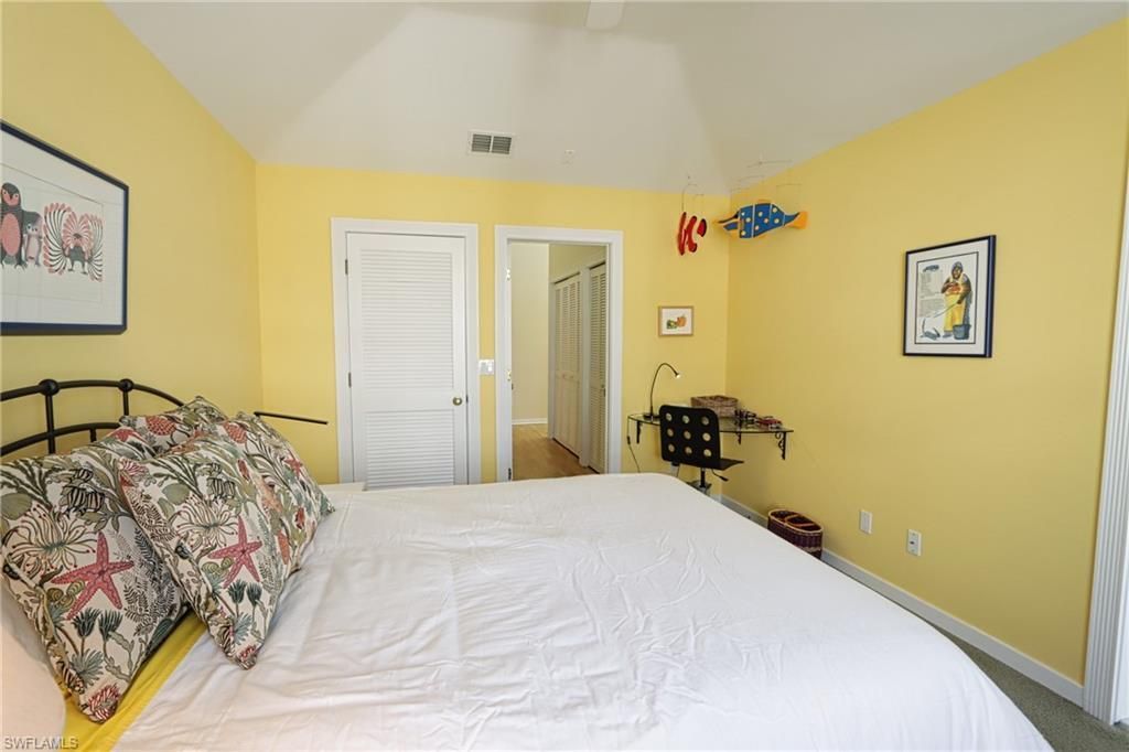 640 2nd St S, Unit 2, Naples, FL 34102 Photo