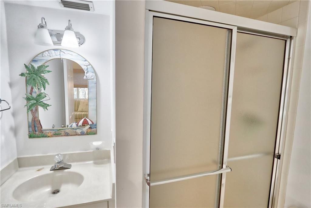 640 2nd St S, Unit 2, Naples, FL 34102 Photo