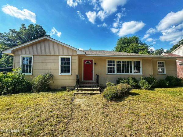 711 Catalpa Street, Clarksdale, MS 38614