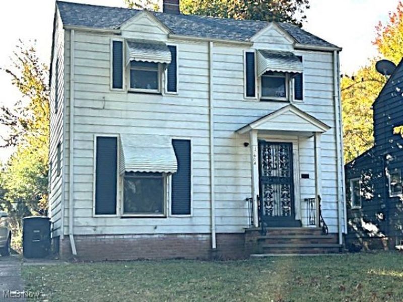 17604 Walden Avenue, Cleveland, OH 44128 Photo 1