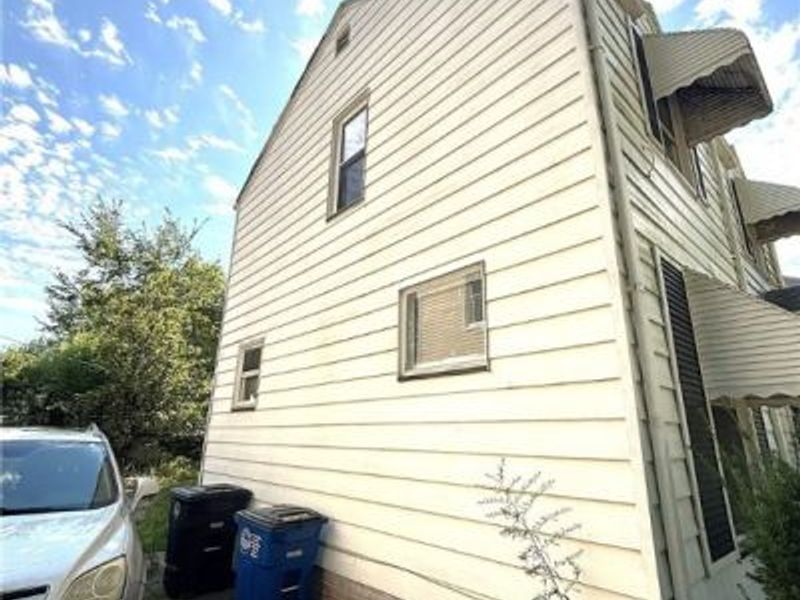 17604 Walden Avenue, Cleveland, OH 44128 Photo 22