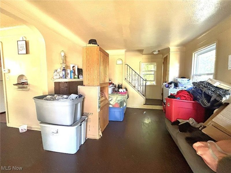 17604 Walden Avenue, Cleveland, OH 44128 Photo 5